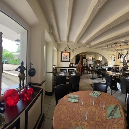 Relais Henri IV Bed & Breakfast La Flèche Dış mekan fotoğraf